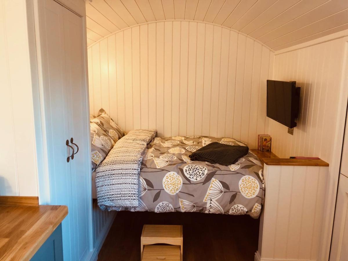 Somerleyton Meadows - The Hideaway Hut & Hot Tub Herringfleet Extérieur photo
